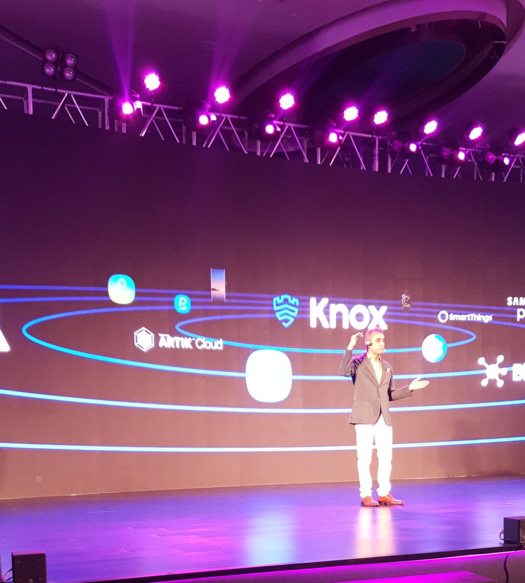 SamsungIndia's tweet photo. The #GalaxyS9 and #GalaxyS9Plus also come equipped with Samsung KNOX, our defense grade security platform, to give users peace of mind. https://t.co/JdeKq5IkIQ