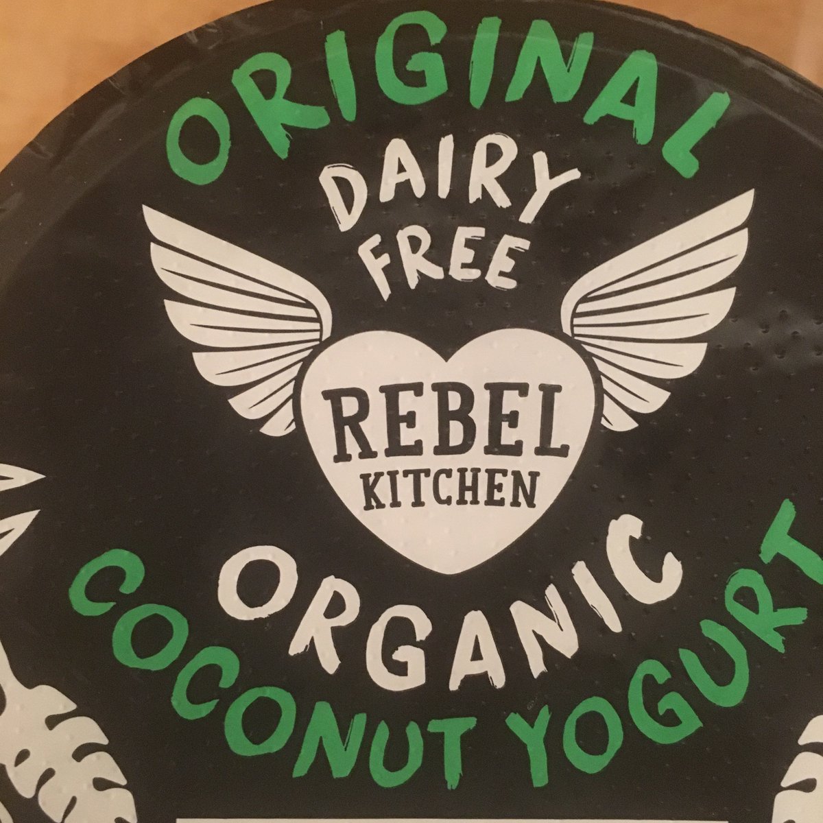 thehappyuterus1's tweet photo. Good, better, BEST! Organic, dairy free AND coconut 🥥. ALL the best things for fertility in one delightful tub! Rebel Kitchen
.
#fertility #foodforfertility #ttc #ttccommunity #icsi #ivf #ivfover40 #healthyfat #healthybody #paleo #organic #dairyfree #fullfat #coconutter https://t.co/iBeHDjLUIq