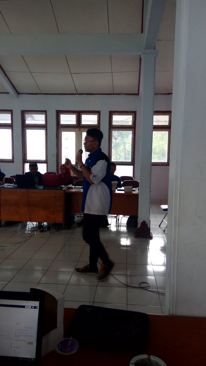 desa_karangsari's tweet photo. Pelatihannn web desa se kec pulosari oleh puspindes
@puspindes @ganjarpranowo @kecpulosaripml https://t.co/cpI6XYXGVP