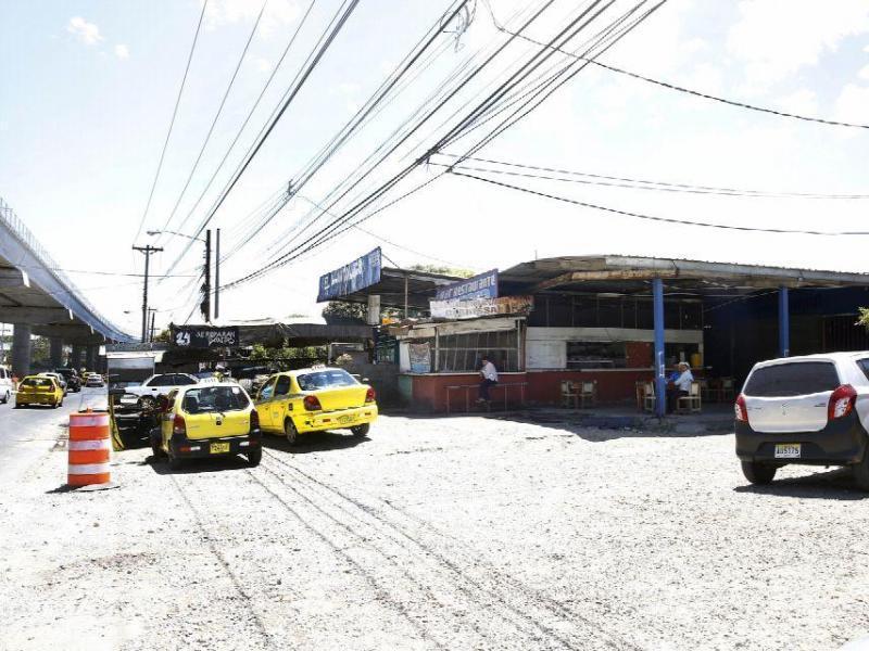 Ocurrió la madrugada del domingo, en un bar en la 24 de Diciembre elsiglo.com.pa/cronica-roja/m…