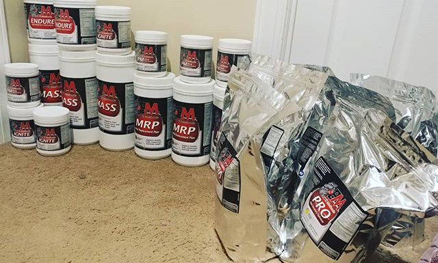 Mouserstrength's tweet photo. John "The Viking" & @hannahthedestroyer just stocked up on some quality supplements from @barwismethods !
At Mouser Strength we're always on the Gain Train, but this should grease the tracks a bit!
#Barwismethods #Barwisignite #Barwisendure #suppementa⦠https://t.co/kJsU1j3gAK https://t.co/f1IWapjcjZ