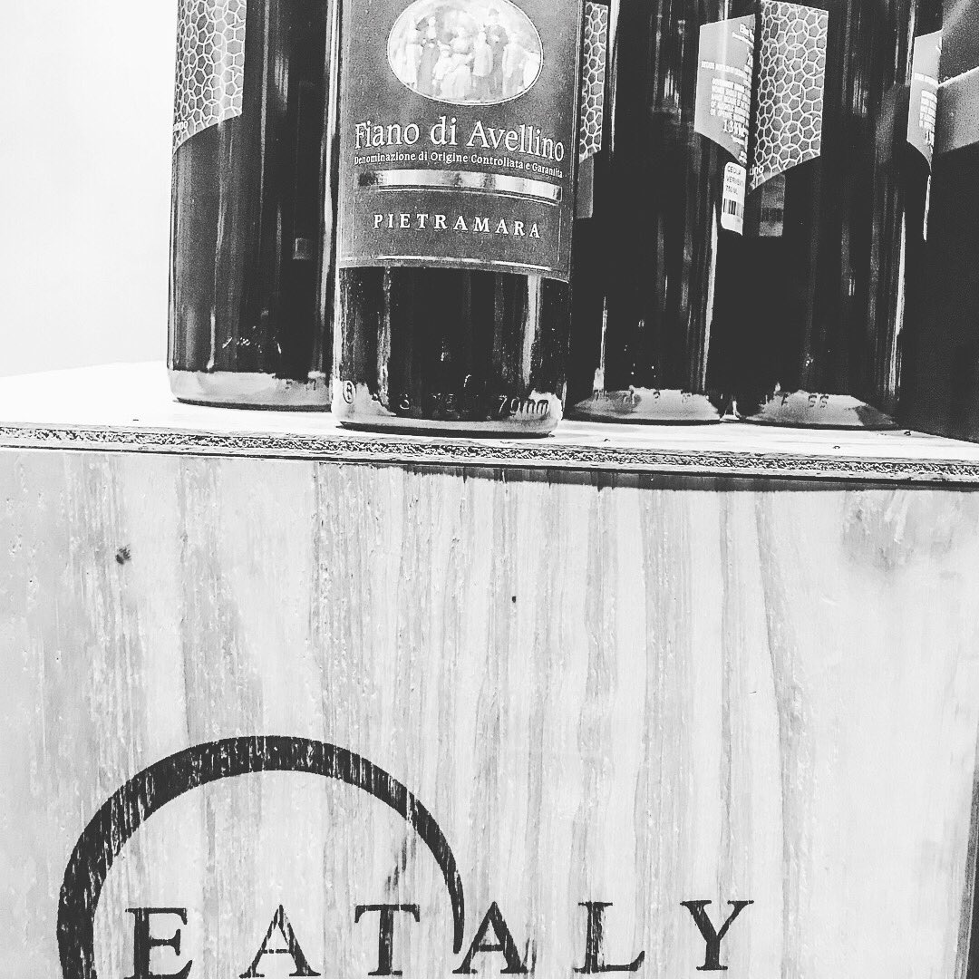 IFavati's tweet photo. Fiano di Avellino Pietramara I Favati @EatalyLA 
#California #LosAngeles #IFavati #wine https://t.co/tAr8u6gZ0P