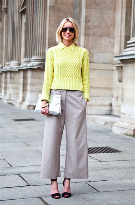 RumesaSalman's tweet photo. Well Personality is everything..
#Woow
#TuesdayThoughts
#lemonColor
#wellDressed
#greatjob
#Classic18 https://t.co/hxDLOgbEfz