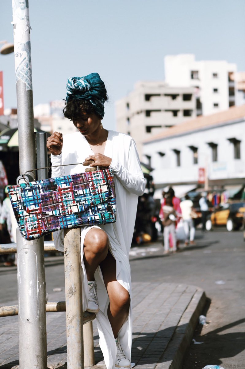 AfricaSlayers's tweet photo. It's a Chòósey Tuesday Baby. Simple White Dress paired with Bold Over the Top Accessories 😍😗 https://t.co/D6hEZYj3SE