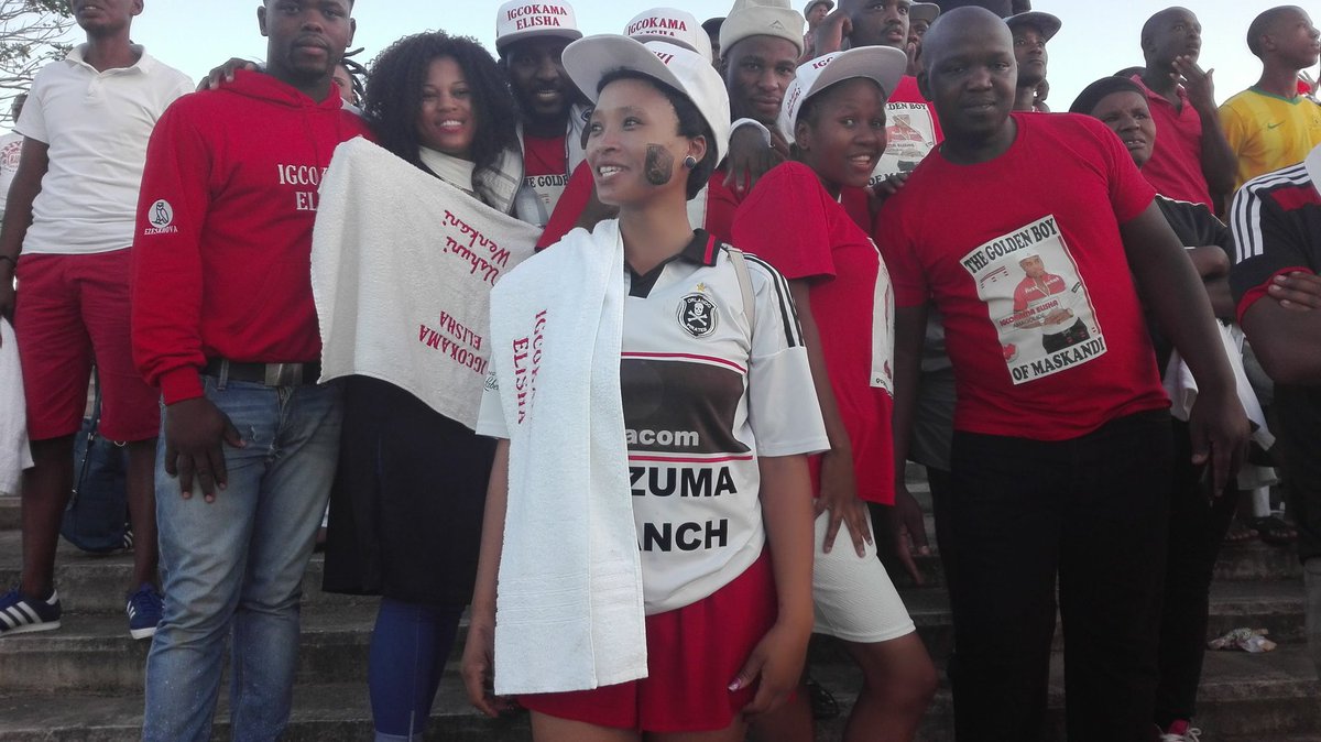 stelekane's tweet photo. Soccer and Music inteyodwa leyo ngingakujabulela ukuba bona e Ellis Park kwi #Ndlabeyiphika on 21 April again bezobuka u music nje #Fill_up https://t.co/YFUKW33Nl0