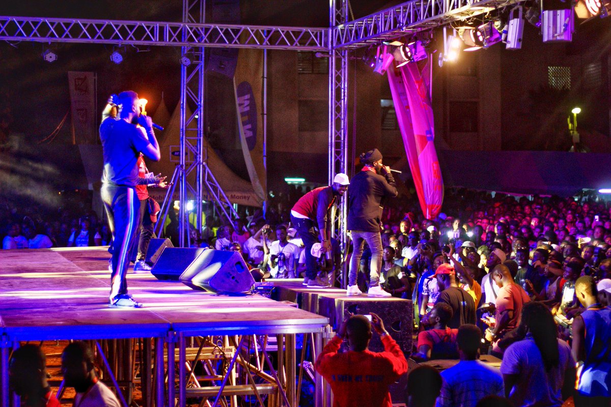 Zodivc's tweet photo. Knacking #PentHallWeek18 @b4BONAH @mimlife_records @KernellBo โก๏ธโก๏ธ #DearGod #Devilisaliar #Sofomoko https://t.co/wSRVVEPmPO