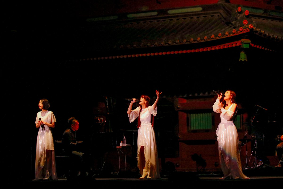 Kalafina Staff Kalafina 10th Anniversary Film 映画公開を記念して ドキュメンタリーカメラが追ったスチールカットを少しだけお見せします こちらは 昨年の世界遺産日光東照宮でのliveのスチールカットです 公開まで随時ｕｐをしていきますので