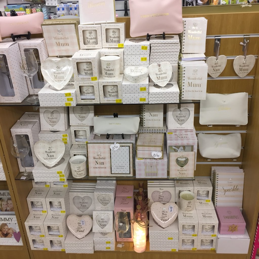 Best Sellers tweet media