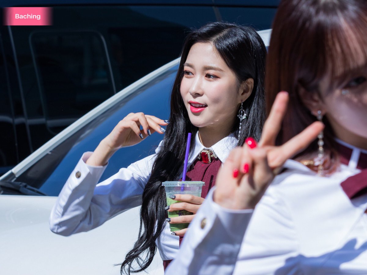 hkbaching's tweet photo. 180306 최화정의 파워타임

#우주소녀 #WJSN
@WJSN_Cosmic https://t.co/K2irWzeF5u