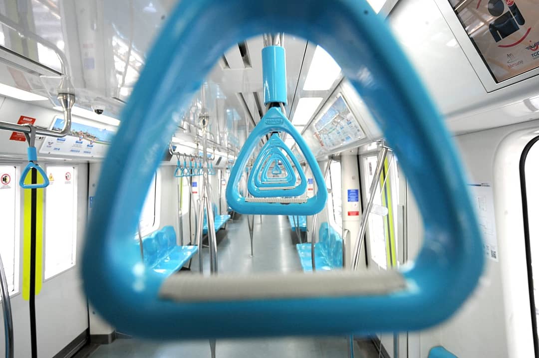 Tüm yolcularımıza güzel bir gün dileriz. 
#TCDDTaşımacılık #UDHB #YHT #Marmaray