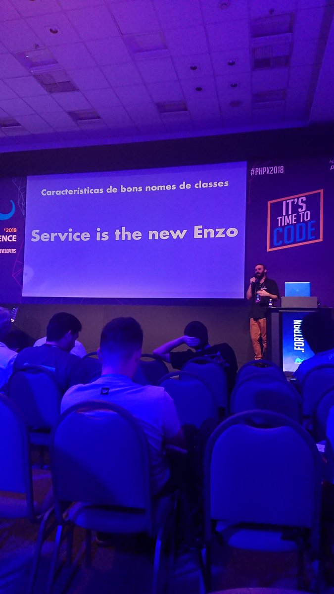 gmsantos__'s tweet image. Dando nome aos códigos @nelson_senna #PHPx2018