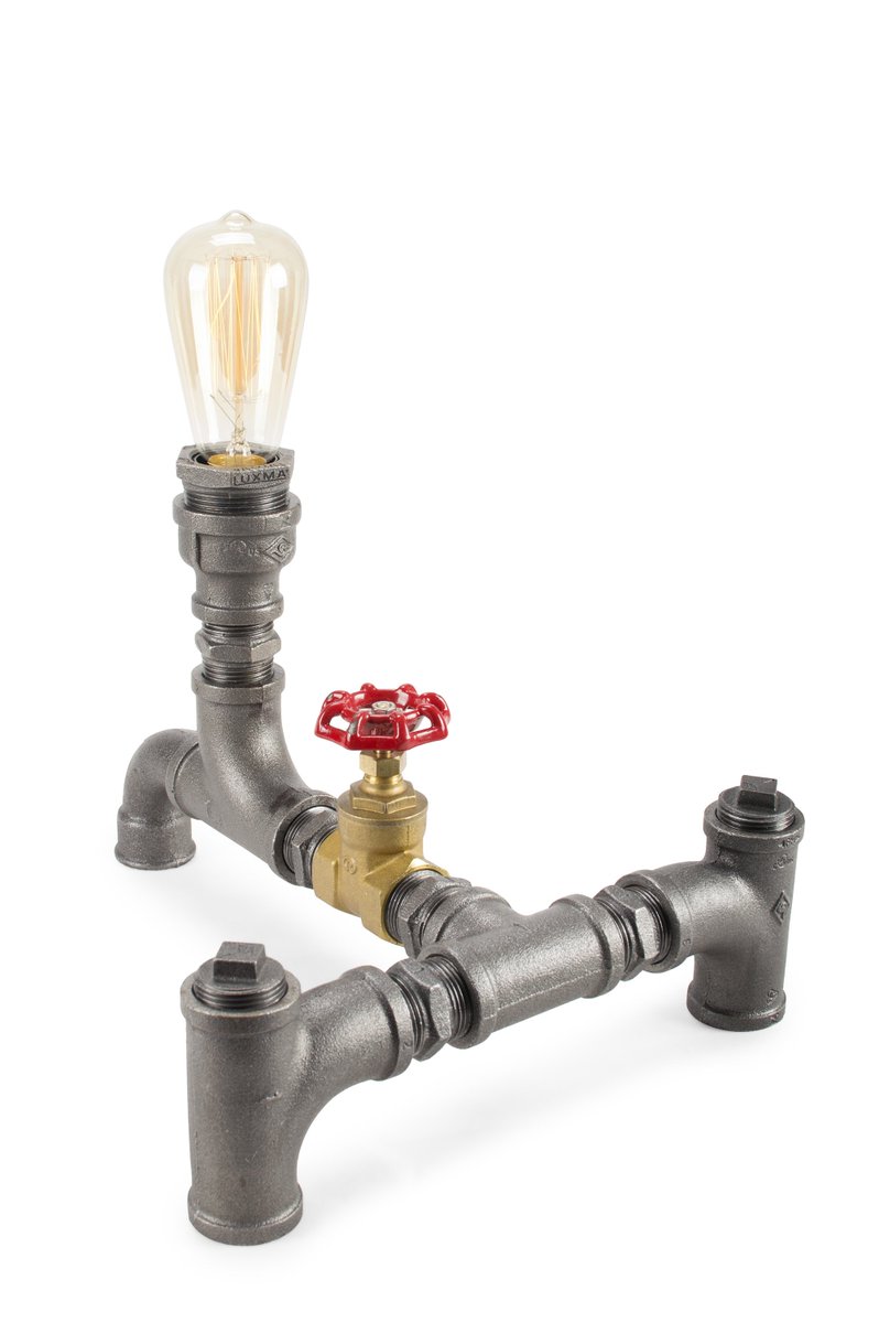 luxmaltd's tweet photo. Industrial lighting got a new name with Luxma range of steampunk design handmade lamps. The vintage lamps bring back the look from retro days while mixing it with the latest development in trends. https://t.co/HffDQI4msp