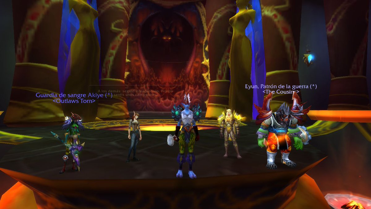 NobukeDemon's tweet photo. Lloro de lo horrible que es esto XD "Que no pegue nada" XDDDDDDDD #warcraft #transmog https://t.co/1LTAYheg7Z