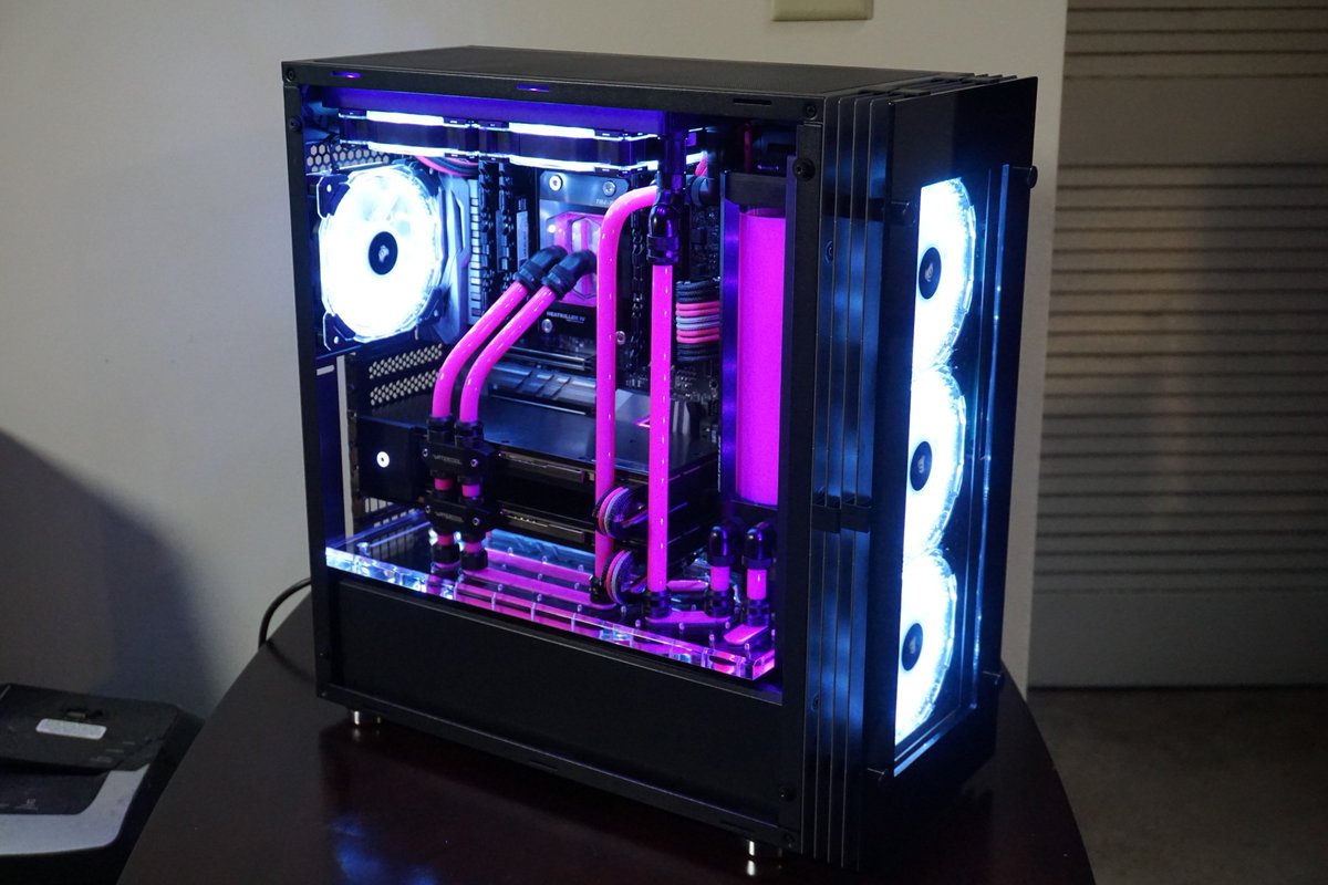 custom water distribution block