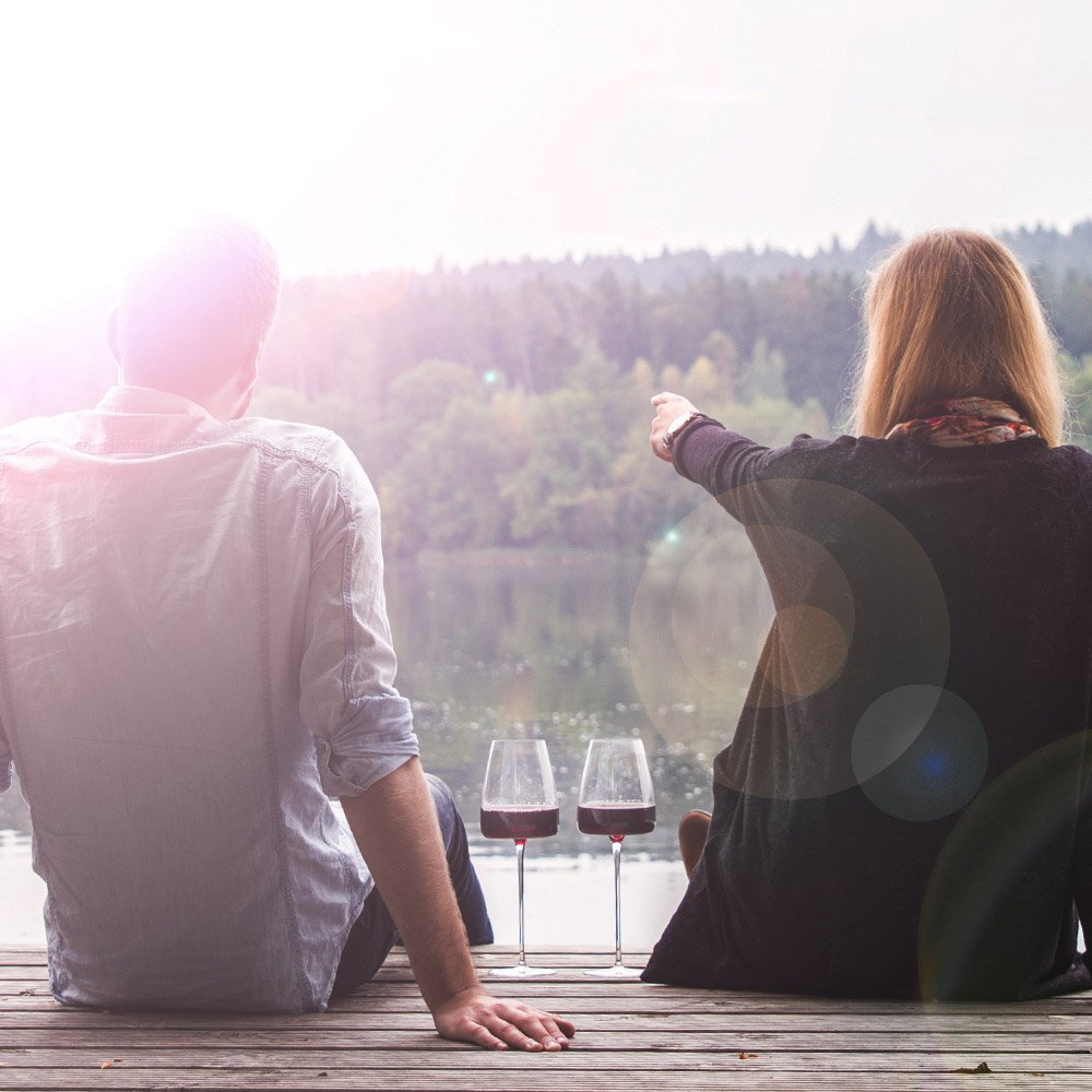 Zieher_Shop's tweet photo. Genießen Sie Ihre Zweisamkeit mit einem edlen Tropfen Wein in den Zieher Vision Gläsern! 😍
>> https://t.co/ca1opZL45p
#zieher #onlineshop #weinglas #visionglas #wein #genuss #innovation #servieren #zweisamkeit #liebe https://t.co/kWpB67gwAw