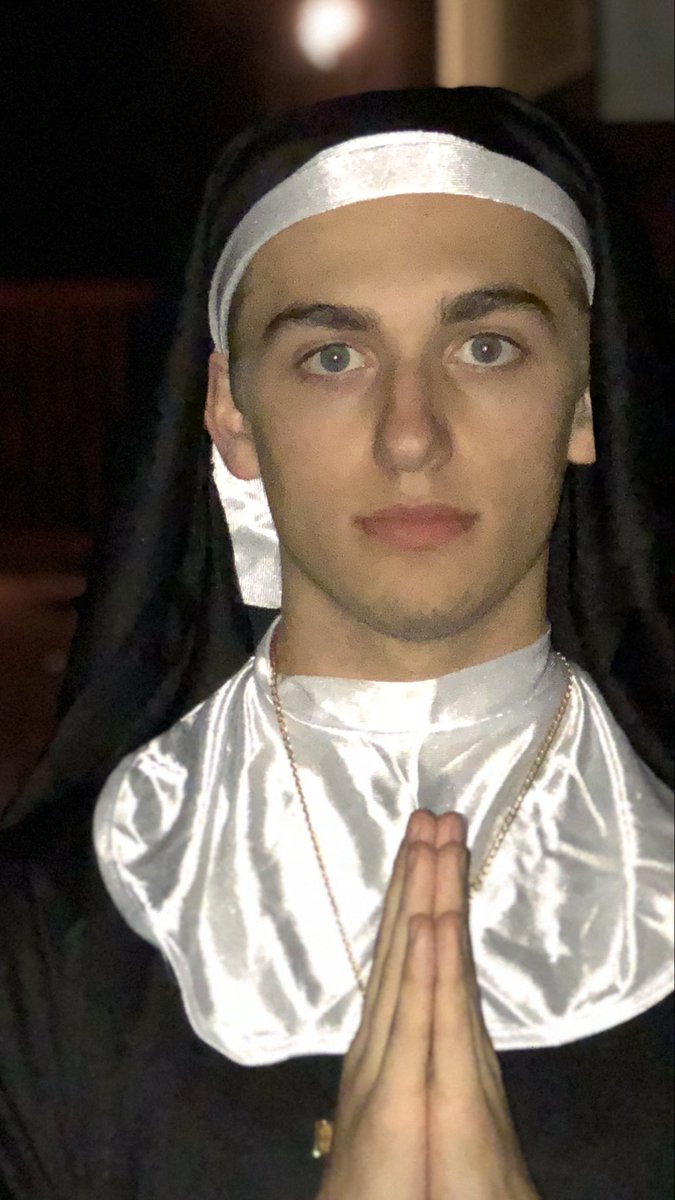 shyatt13's tweet photo. just got ordained so if you need someone at your wedding i got you https://t.co/ZvSFeNCLTB