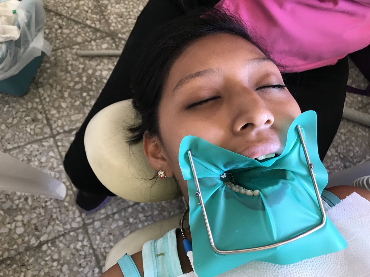 MarceloHanko's tweet photo. En plena jornada dental para nuestros niños del proyecto. https://t.co/h2dak1buzI