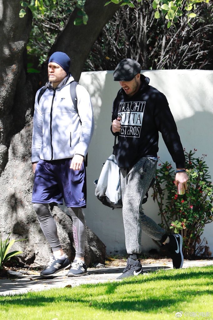 Charlie Hunnam tweet media