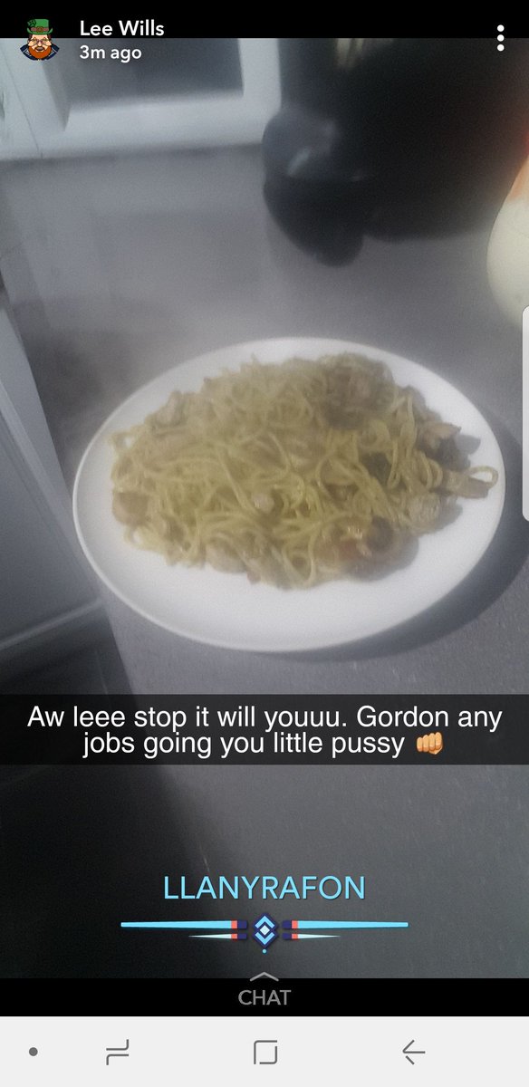 ashley_offers's tweet photo. Any jobs going? My mates looking for one @theGordanRamsey https://t.co/TLYkI8gaQt