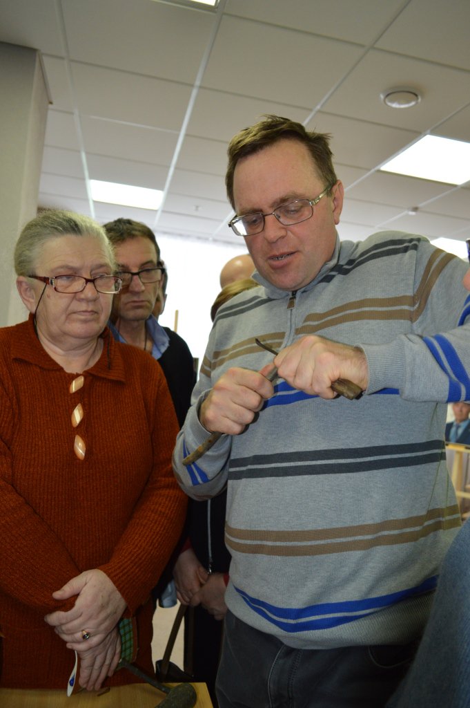 liblermont's tweet image. #Садоводы — народ творческий, и это подтвердила встреча в @liblermont членов клуба «#АГРОмастер» 4 марта 2018 года. Состоялся мастер-класс «#Уроки обрезки и прививки плодовых деревьев». liblermont.ru/index.php?page… #Пенза #дача #сад #огород #плодовыедеревья