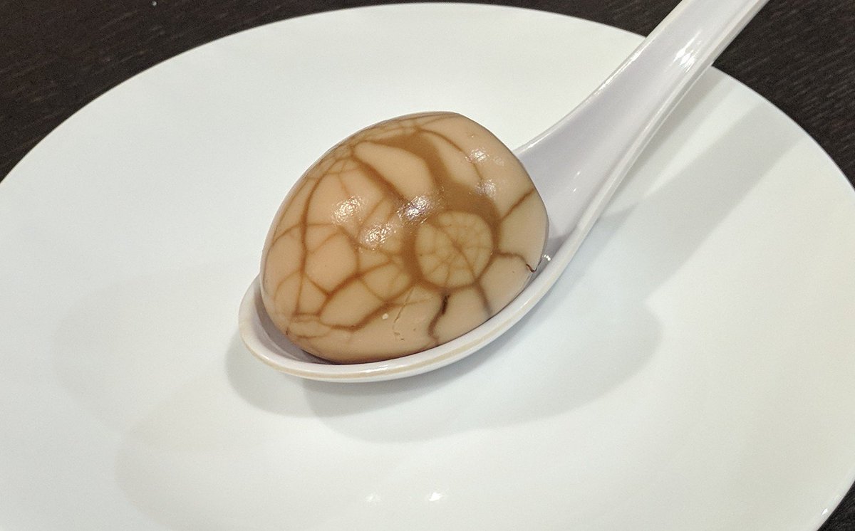 facestuffing's tweet photo. Tea Eggs.

A common home-made snack. 

Hard-boiled eggs are cracked, then further stewed in broth containing tea leaves, soy sauce, star anise and other spices. 

If made properly, you end up with this beautiful spiderweb patterning on the egg https://t.co/KPHexHtnc9