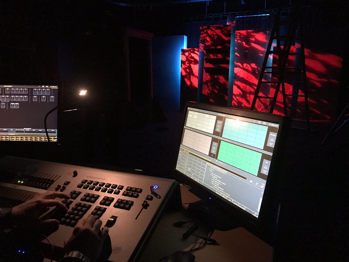 GSAProduction19's tweet photo. With the set now in place, our lighting team are working hard under student lighting designer @Oli_Hancocklx to get the space ready for tech #GSALx https://t.co/FeYJKDEvzk