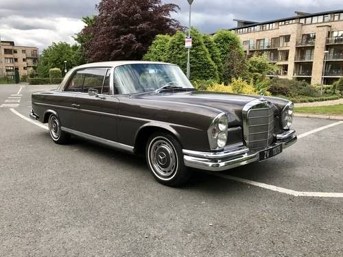 IrishClassics_'s tweet photo. 1965 Mercedes 220Seb Coupe, 2000 hour restoration https://t.co/tM37sq7AcK https://t.co/AvsLUikNYA