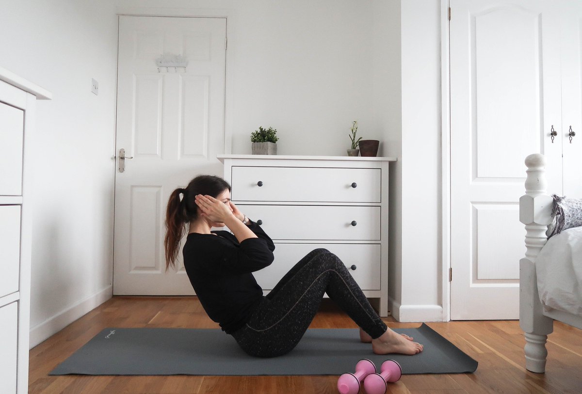 lifeunexpected2's tweet photo. Don't have time to go to the gym? Want to get more energy, lose weight and tone up? 😊 Today I'm sharing with you 3 of my favourite home workouts! 😍 https://t.co/aTNxgHPLzx #PowerOfRecovery #FitnessGoals https://t.co/7uGnedywZC