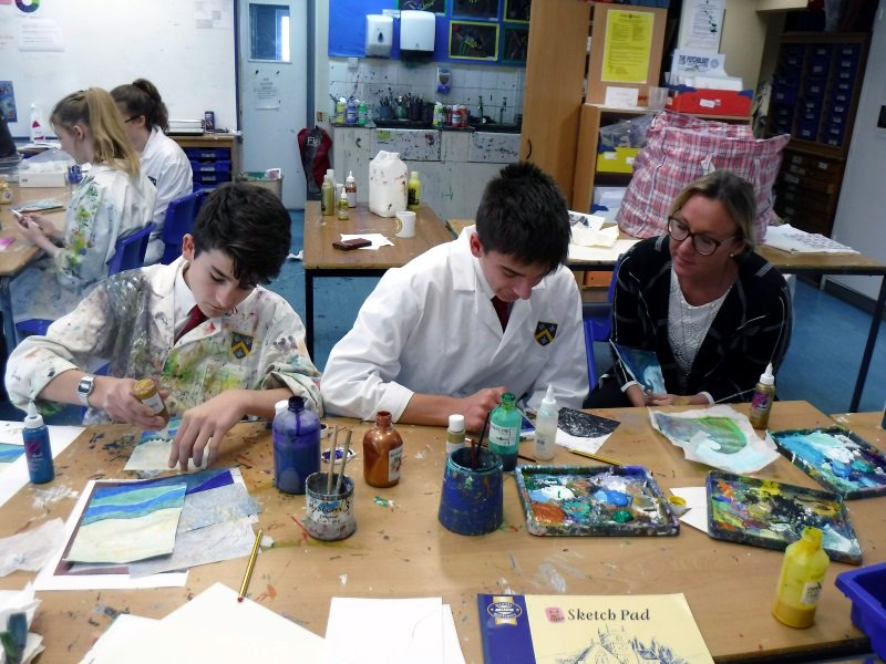 Sharon White visited <a href="/BallardArts/">BallardArts</a> to run a Y10 GCSE Art workshop.  She is an international artist who specialises in mixed media paintings emphasizing on colour/surface texture. All had an amazing time learning &amp; putting her techniques into practice. flic.kr/p/23Fe8Um