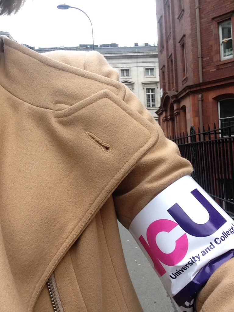 GBC_Anne's tweet photo. Had my #picketline induction from @UCL_UCU this am #pensions #thisaffectsusall #ActionShortOfAStrike @GerontologyUK @UCLPsychiatry https://t.co/KsGomcvsur