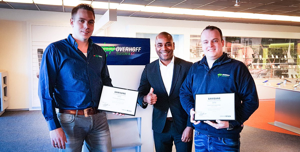 Overhoff Telecom &amp; ICT is één van de officiële resellers van dit awardwinnende beschermingsplatform. Een volledig gecertificeerd team met engineers voor Knox-oplossingen is daarbij cruciaal. Vandaag hebben weer een tweetal collega’s certificaten mogen ontvangen van Samsung. #knox