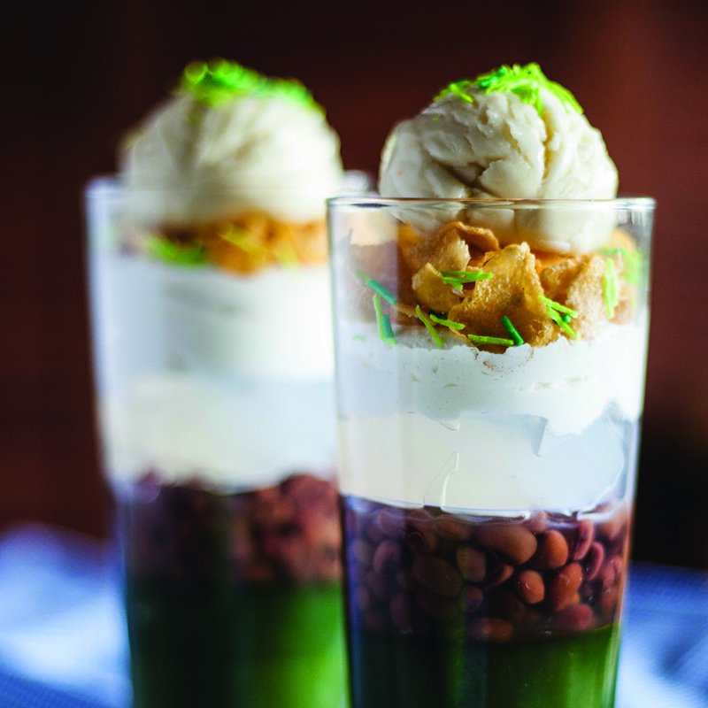 breakfastph's tweet photo. Here's a perfect parfait that surely 'matcha' your cravings - Green Tea Parfait! Link in our bio. #BreakfastPH #BMAGHeartyTuesdays https://t.co/AzTcJ8MAGg