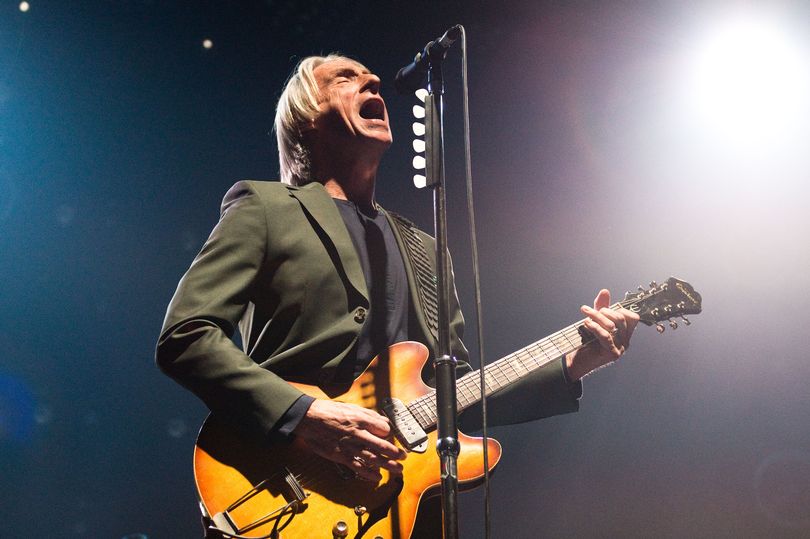 paulwellerHQ's tweet photo. Where do you want to see #WellerLive next? Use your flag. 🇬🇧 https://t.co/cKwyCH85JG