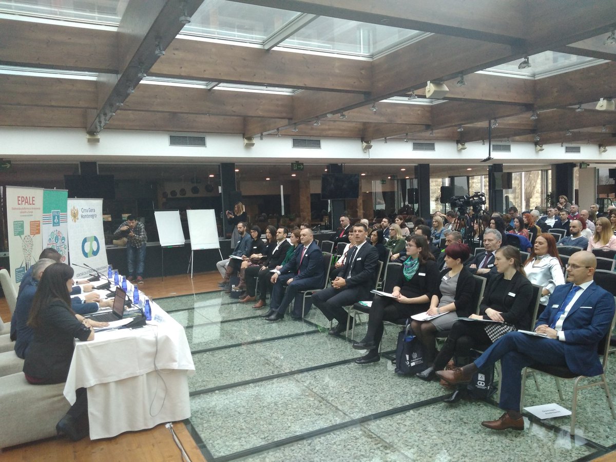 ProsvjetaCG's tweet photo. @damirsehovic U vremenu brzih promjena obrazovanje odraslih ima snažnu razvojnu moć @EPALE_MNE https://t.co/sSjD3CStP9