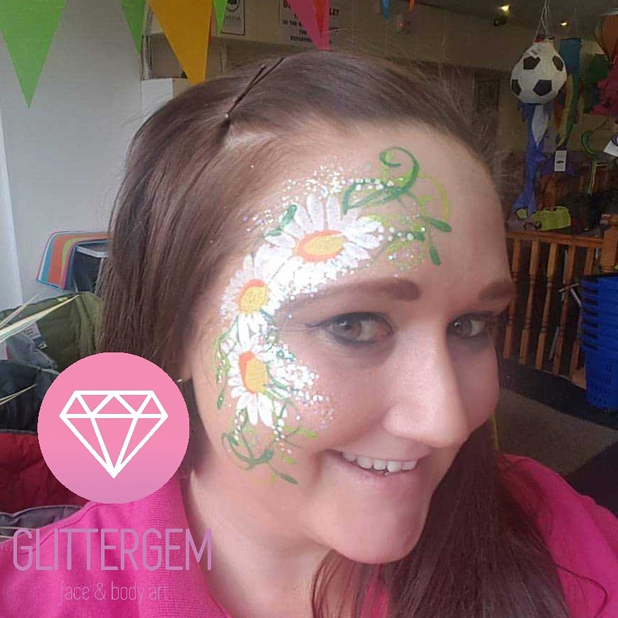 Facepaintbygem's tweet photo. Message me to get £10 off your party booking! Terms and conditions apply.
#doncasterisgreat #Doncaster 
 https://t.co/xegG2Kj1Tw https://t.co/t8iYaxTWVo