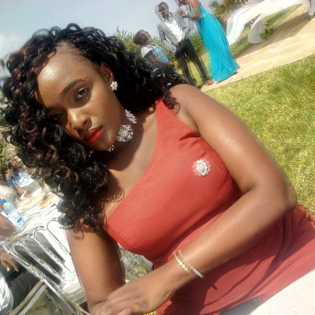 Denice_Mach's tweet photo. I love being black 

#chocolate
#chocolategirls
#melanin 
#darkgirls 
#darkgirl 
#girls 
#africanwoman 
#africaninme 
#proudafrican 
#hairstyles 
#crotchetbraids 
#crotchetstyles 
#crochet https://t.co/LTCrzYv9D4