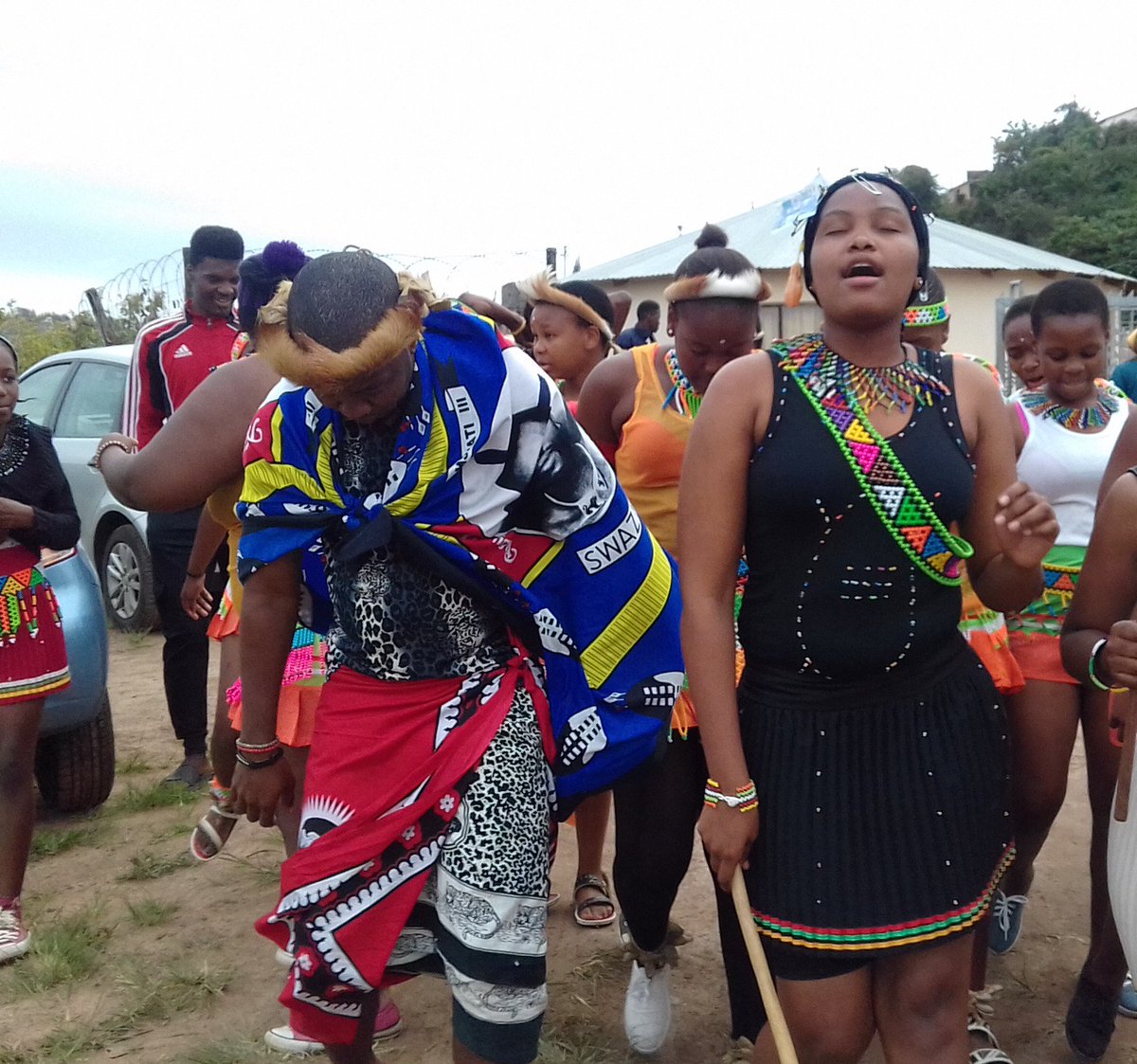 mamnyanduomuhle's tweet photo. #Zulu #HeritageCaravan #HeritageMonth #OtherThingsVusiWrote #xollyspacemedia #Africanchild #BlackTwitter #AfricanAmerican #BlackGirlMagic #DiscoverWithPower #xollyspacemedia @DjMaphorisa @Xollyspacemedia #culture #Africa https://t.co/qMdYsUiTFl