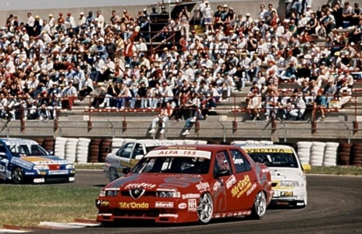 La <a href="/RFEdeA/">Real Federación Española de Automovilismo</a> prepara, junto con las marcas, el retorno del Campeonato de España de Turismos (CET) a partir de la temporada 2018.

Foto: <a href="/CamposRacing/">Campos Racing</a> 

wp.me/p9B2JW-hj