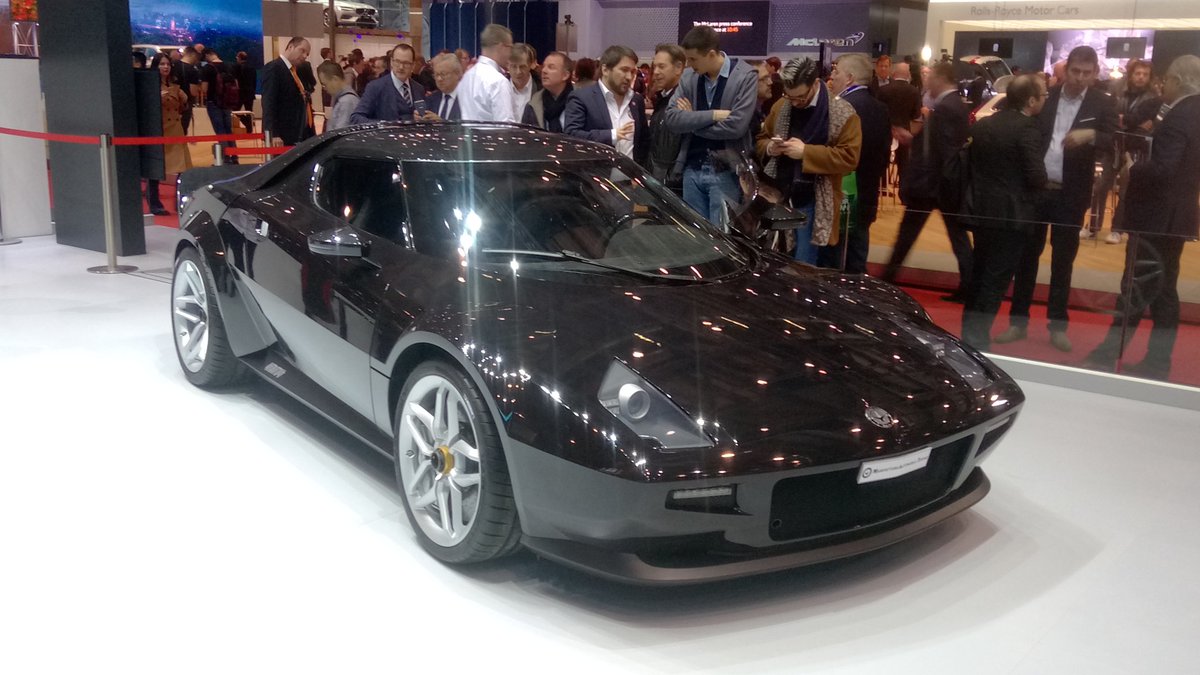 devos_alain's tweet image. #GIMSSwiss2018. De Stratos komt dan toch terug. Al blijven wij toch vooral fan van het origineel. @Autowereld_be