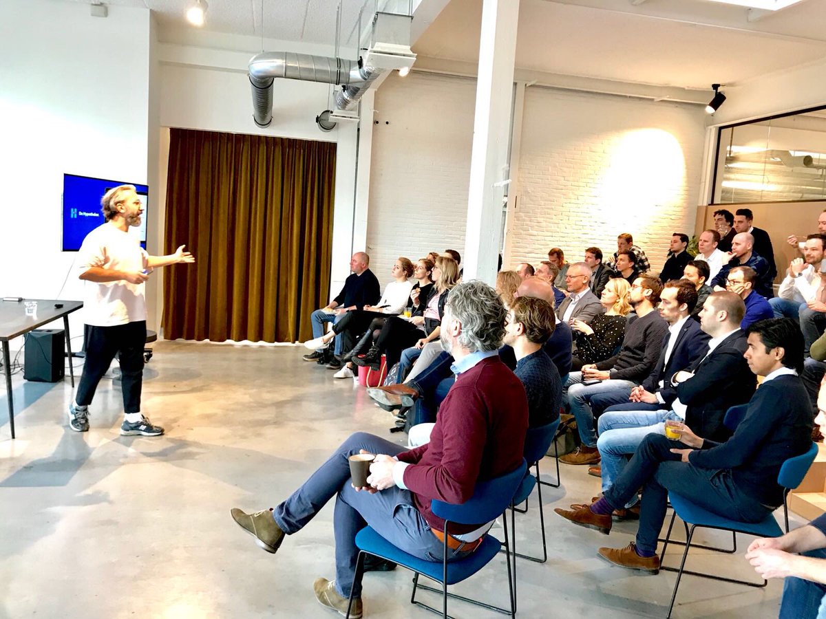 Good morning! Dept Talks: Finance &amp; Insurance! #tamtam #afom #deptagency