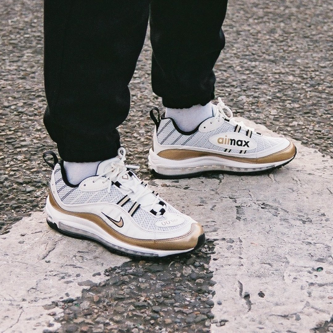 white and gold air max 98