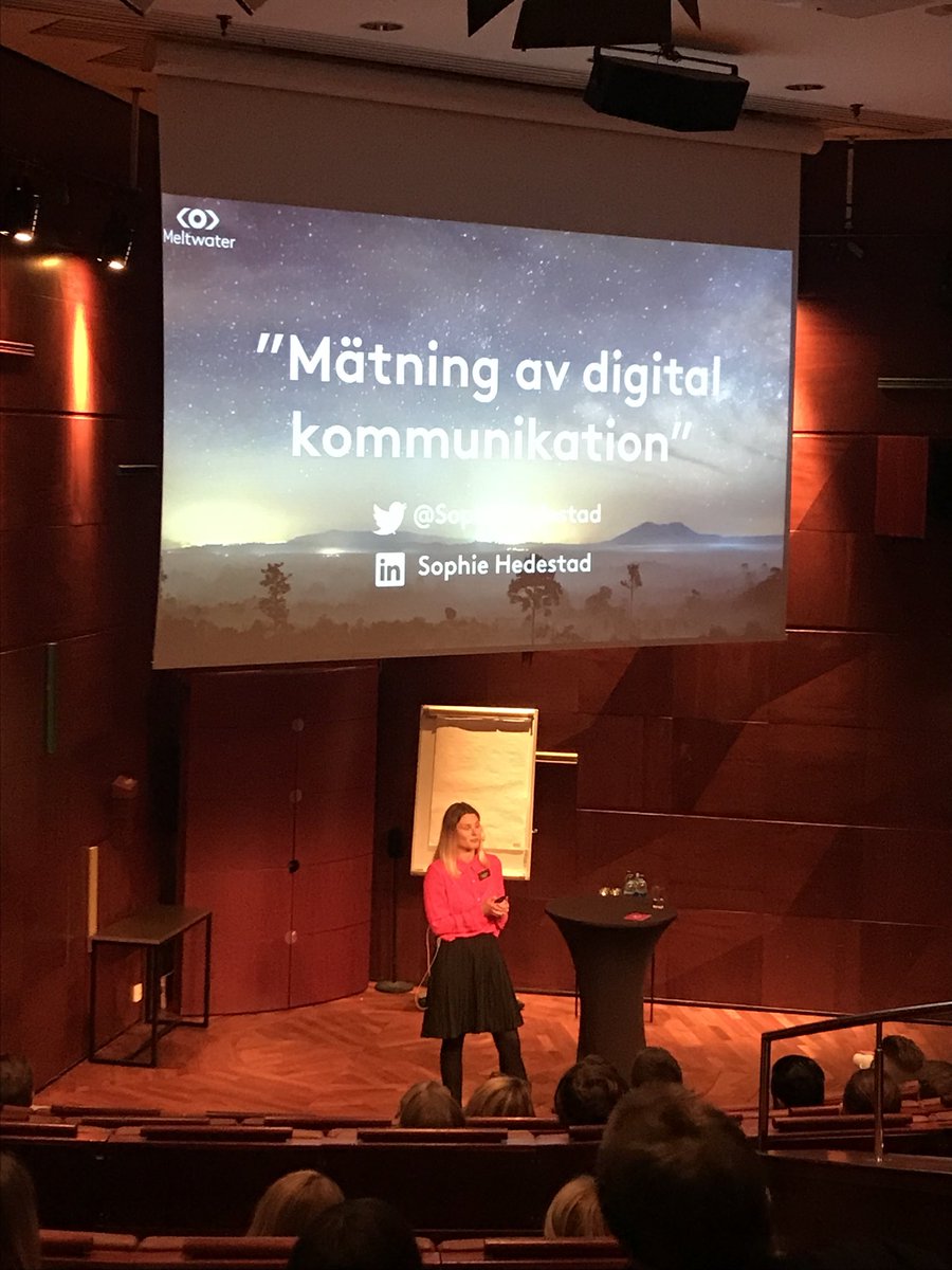 CeciliaLoryd's tweet photo. Magkänsla VS Data.. Att förstå sin målgrupp och få beslutsunderlag. Vilka aktiviteter konverterar samhällsnytta? Vi lyssnar på @SophieHedestad på @MeltwaterSE 
#offkomm #svkom https://t.co/r43AOmeA1c