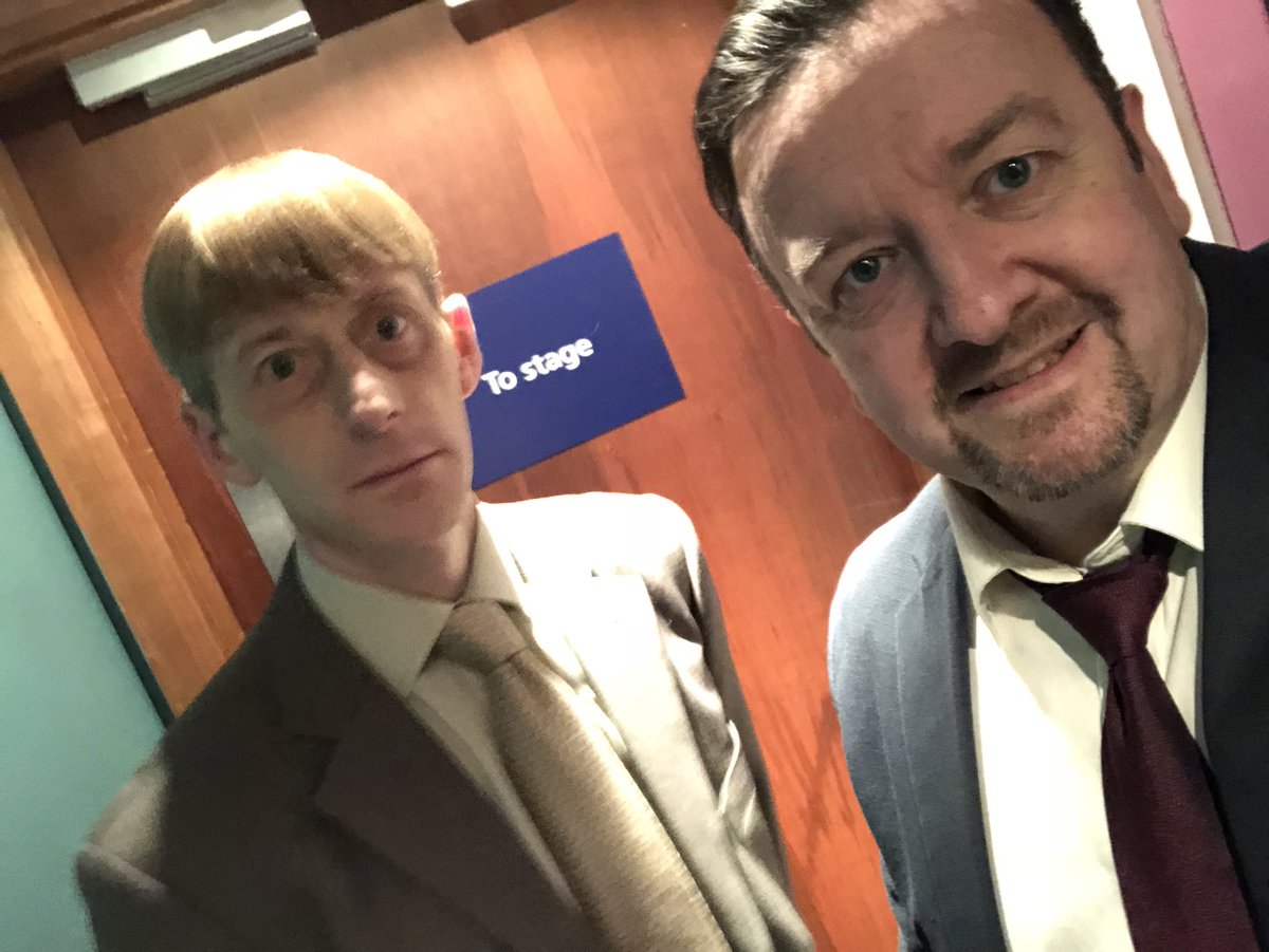 rickyslookalike's tweet image. Here we go! 🤩#conferenceentertainment