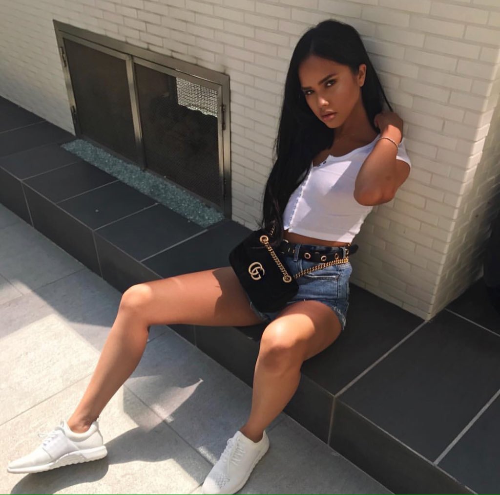 rpguot's tweet photo. Aubrey Ramirez
19 ans
hétérosexuelle 
Élève en audiovisuel 
@avbreymca https://t.co/Yi5aT1S6oX