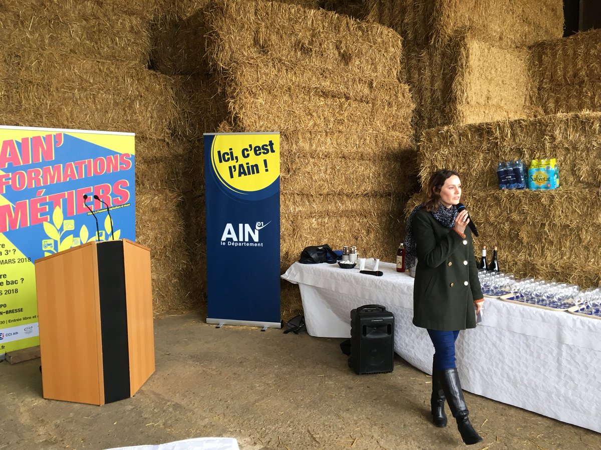 LAinAgricole's tweet photo. Lancement #AFM01 : cette année la filière #agriculture et #vivant à l’honneur #formation #orientation #enseignement #agricole https://t.co/SeM5hgjsfi
