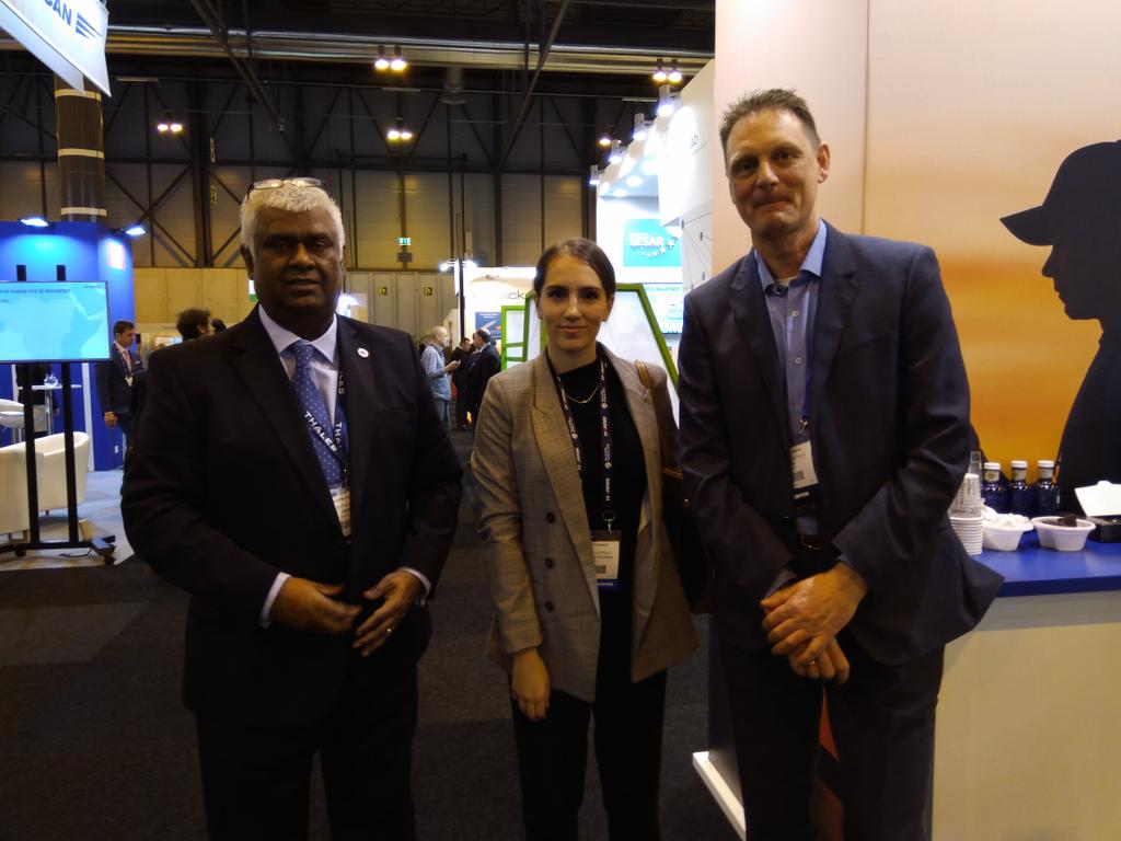 LenitaSandell's tweet photo. A visit from @BusinessFinland  @EmbFinMadrid  to our #Nokia stand at @WorldATM_now https://t.co/cagS91FGF4