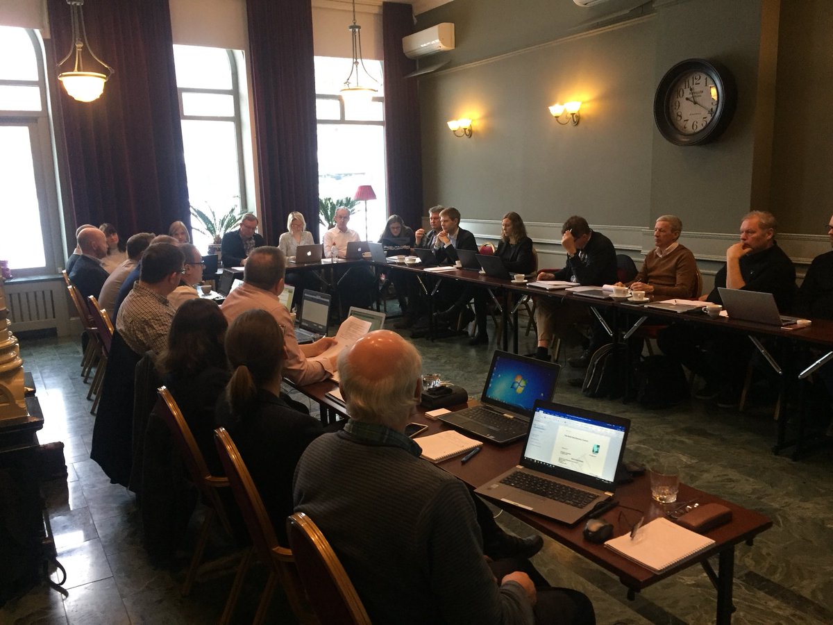 North Sea Advisory Council in Göthenborg waar de onwerkbare aanlandplicht de vergadering lijkt te gaan domineren. Visserijsectoren uit vele lidstaten benadrukken de desastreuze gevolgen van blind doorgaan met de zogenaamde ‘implementatie’!