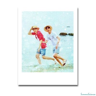 SummerScience's tweet photo. “Hyung, let’s go to the seaside!”
“Haha call!” 💕
#강다니엘 #옹성우 #KangDaniel #OngSeongwu #Ongniel #Nielong #옹녤 #녤옹 https://t.co/E74TG0FHr3