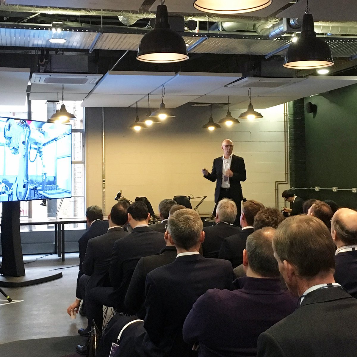 Knight Frank tweet media