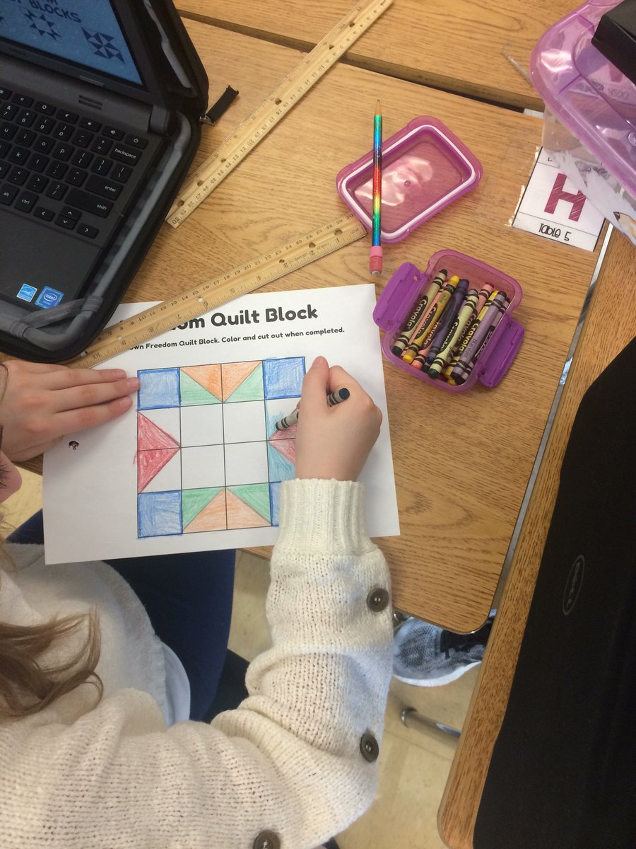 ms_dalessio's tweet photo. #freedomquilts #tessalations https://t.co/GQ7U4nE65k